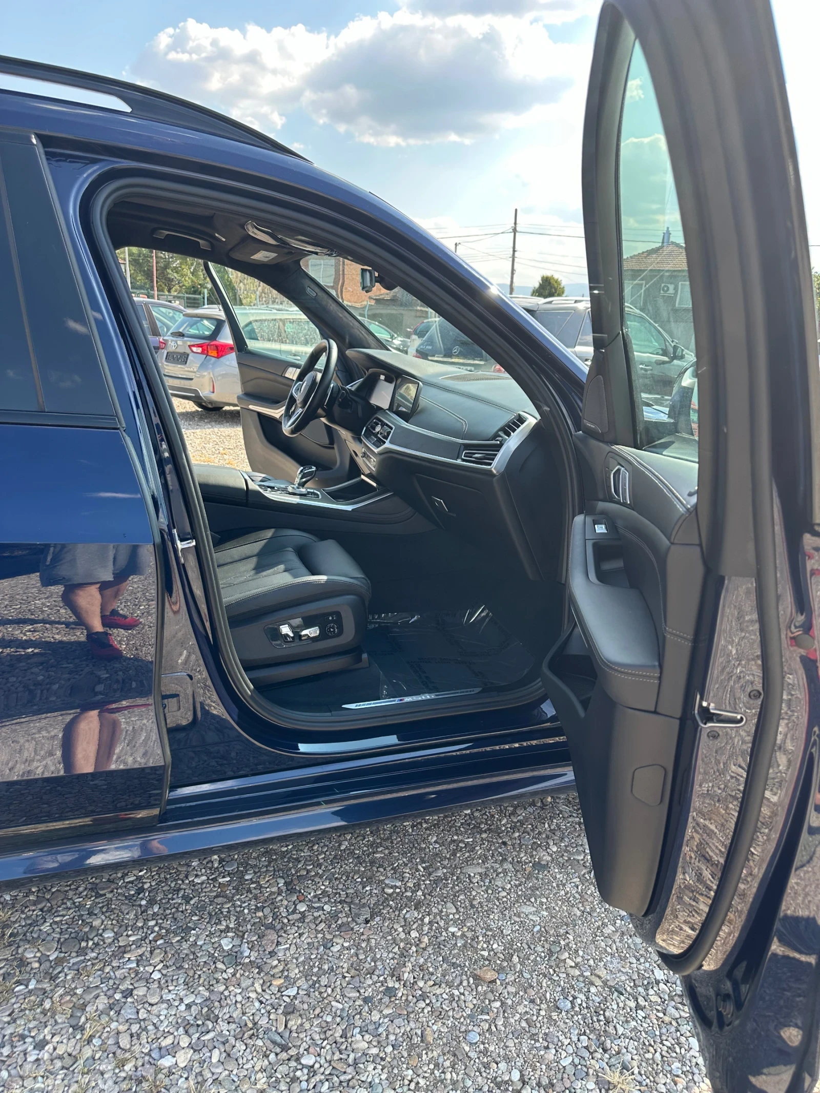 BMW X7 M50i Xdrive , снимка 9 - Автомобили и джипове - 53743628