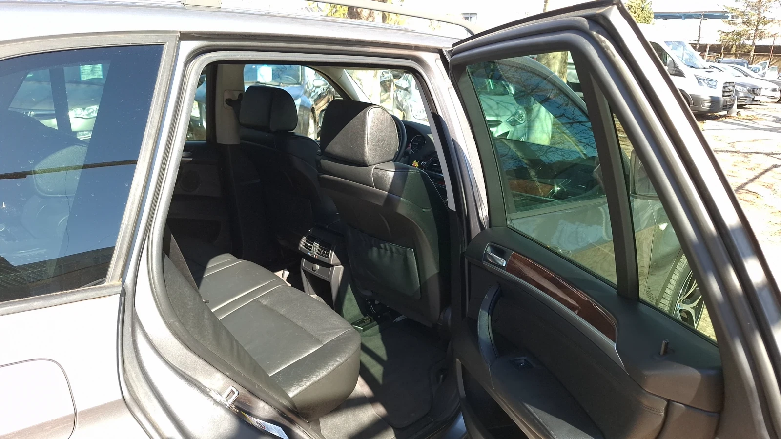 BMW X5 3.0d/235кс/Автоматик/Нави/ Кожа, снимка 12 - Автомобили и джипове - 53766843