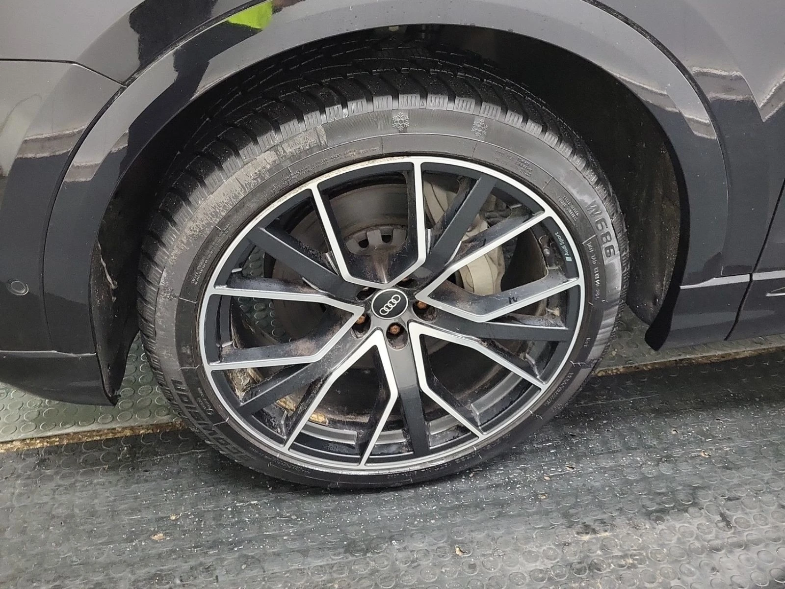 Audi Q8 PROGRESSIV С РЕГИСТРАЦИЯ & АВТО КРЕДИТ, снимка 6 - Автомобили и джипове - 53782864