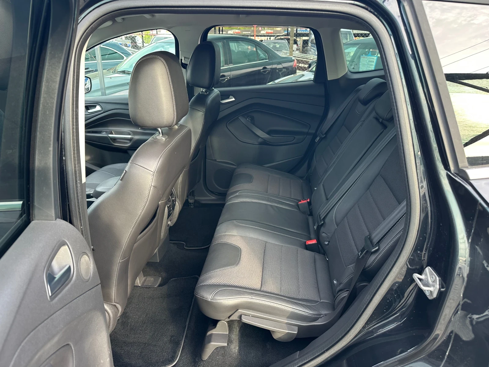Ford Kuga 2.0TDCI 4x4, снимка 7 - Автомобили и джипове - 54419911
