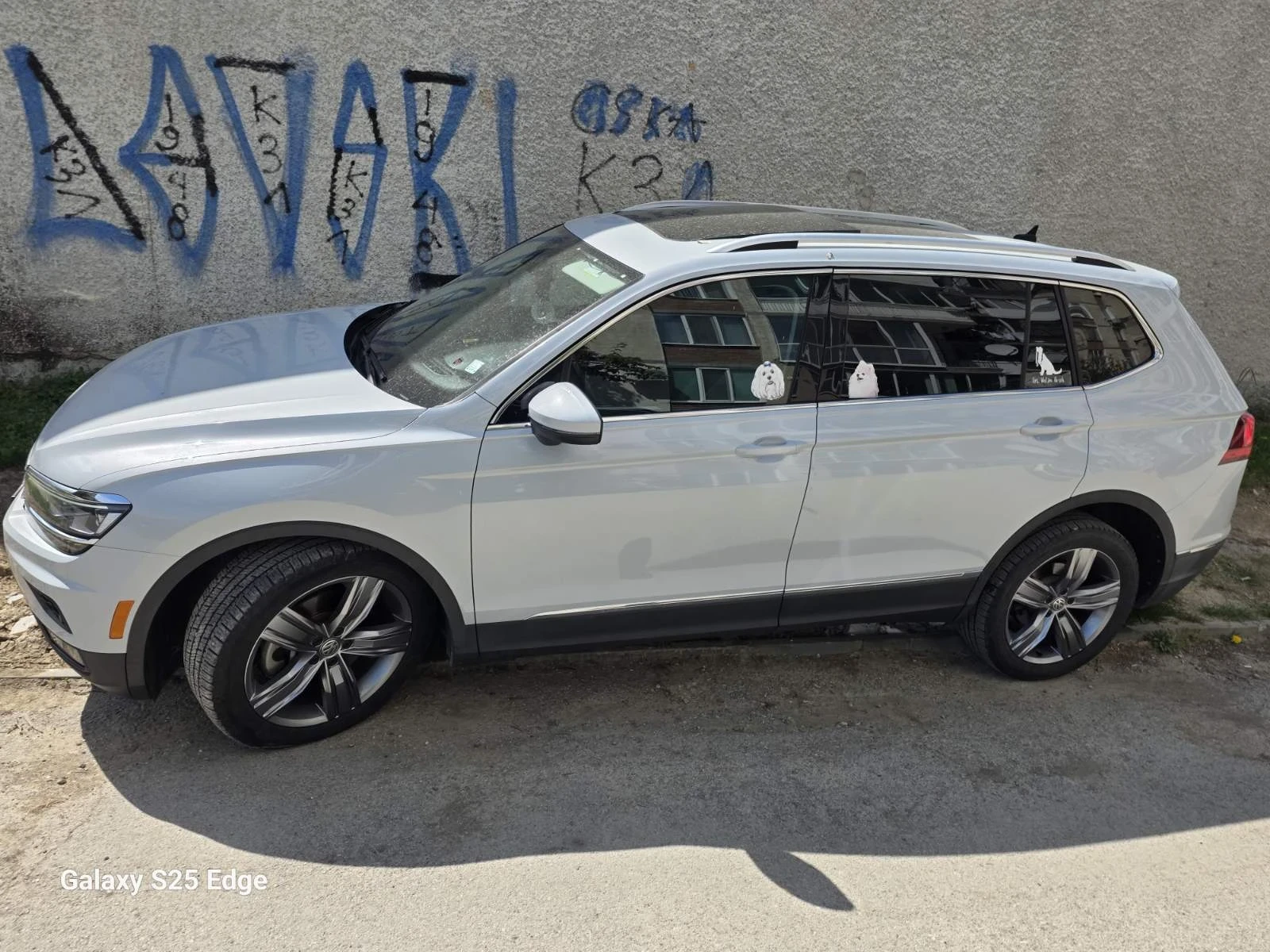 VW Tiguan SEL PREMIUM 4 MOTION, снимка 2 - Автомобили и джипове - 55233957