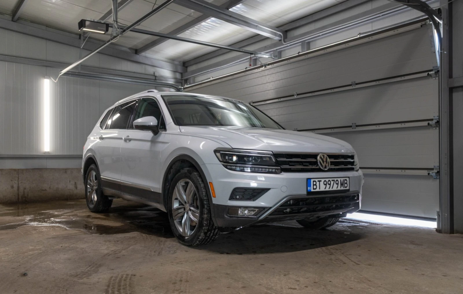 VW Tiguan SEL PREMIUM 4 MOTION