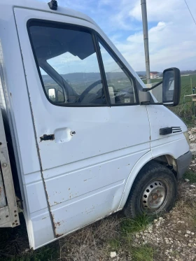 Mercedes-Benz Sprinter 311 ЗА ЧАСТИ/МОЖЕ И НА ЧАСТИ , снимка 4