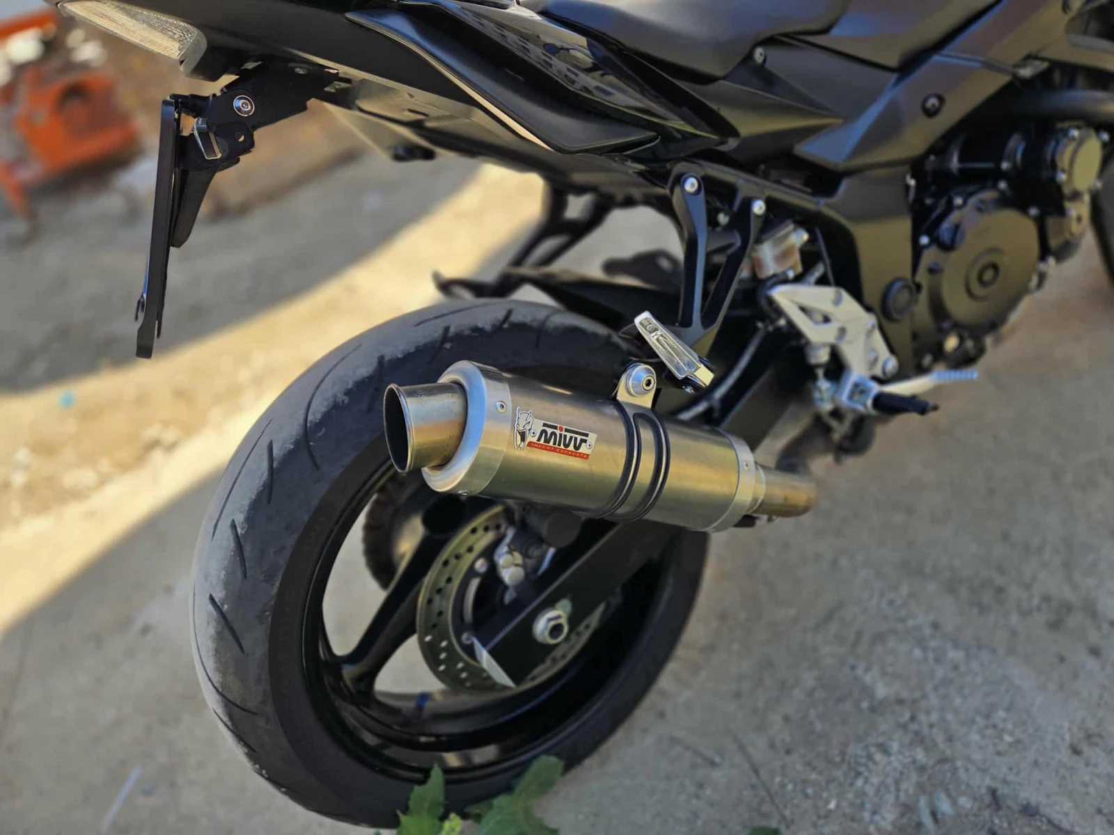 Suzuki Gsr  - изображение 2