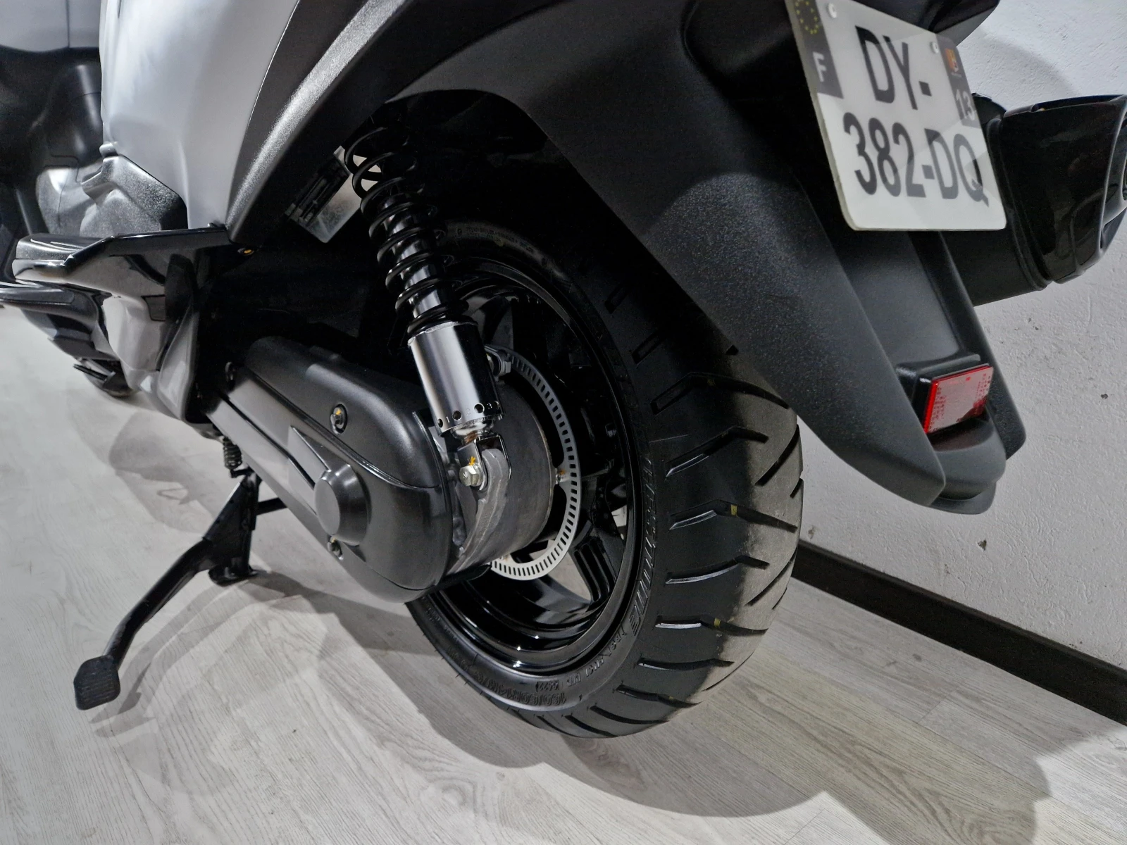 Suzuki Burgman EXECUTIVE 650cc ABS-TC 2017г.!22132км!, снимка 4 - Мотоциклети и мототехника - 54336221