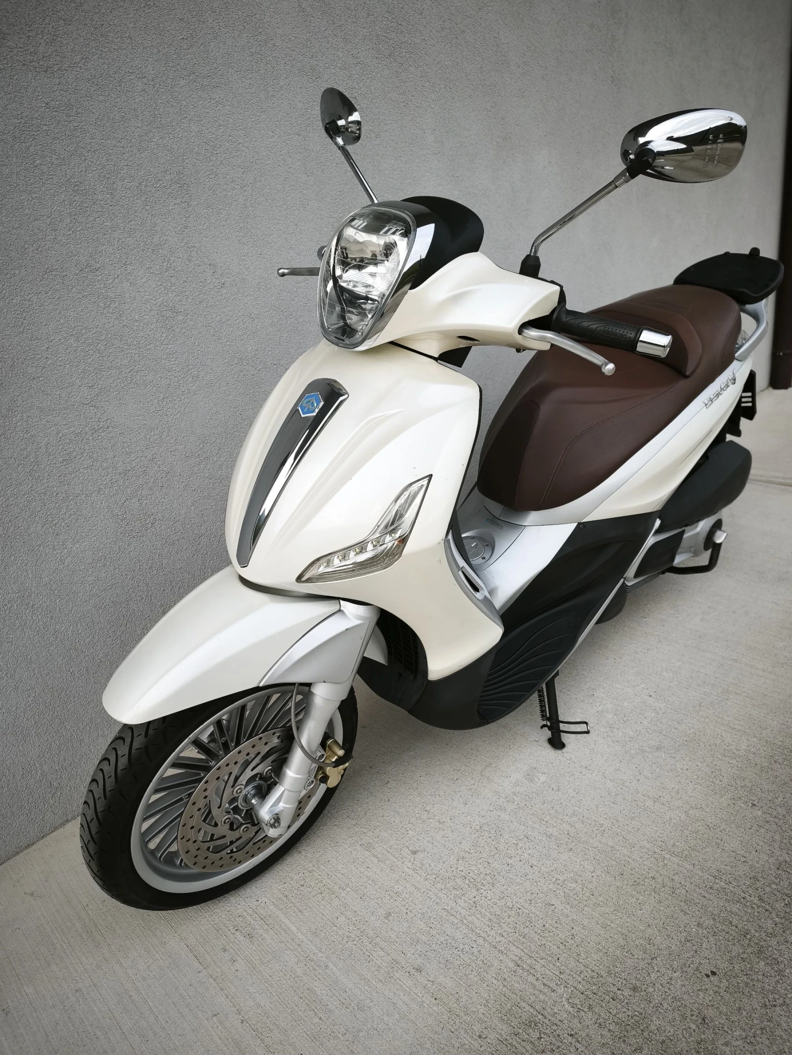 Piaggio Beverly 300 ie, 2014 година, ЛИЗИНГ , снимка 10 - Мотоциклети и мототехника - 55279862