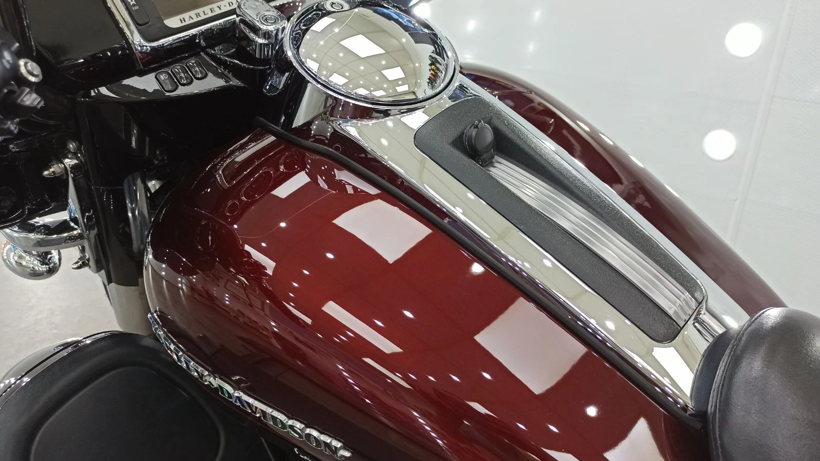 Harley-Davidson Electra Glide Classic, снимка 16 - Мотоциклети и мототехника - 56107559