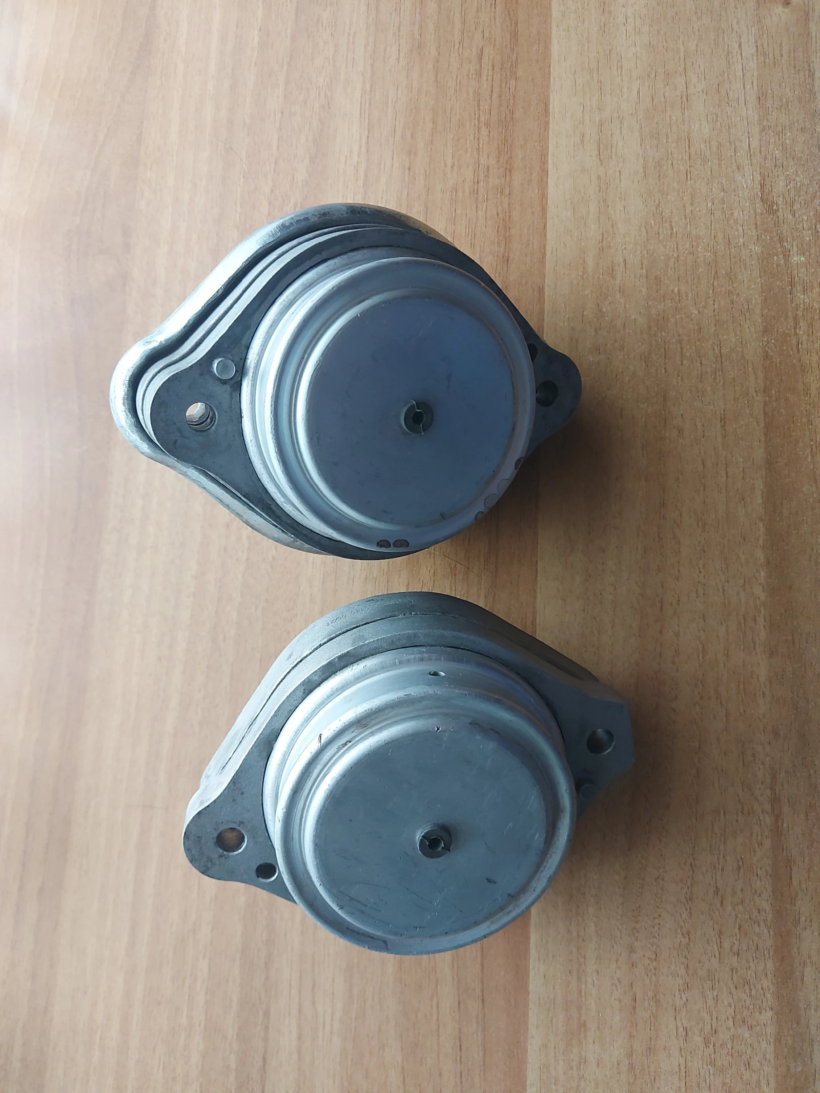 Тапони за двигател, снимка 4 - Части - 53721349