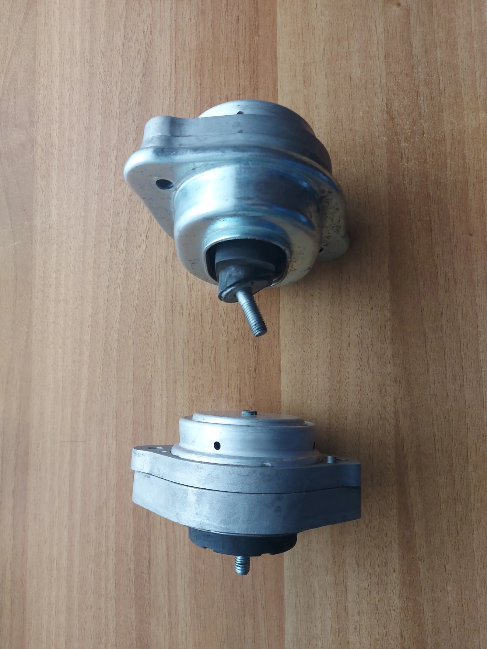 Тапони за двигател, снимка 3 - Части - 53721349