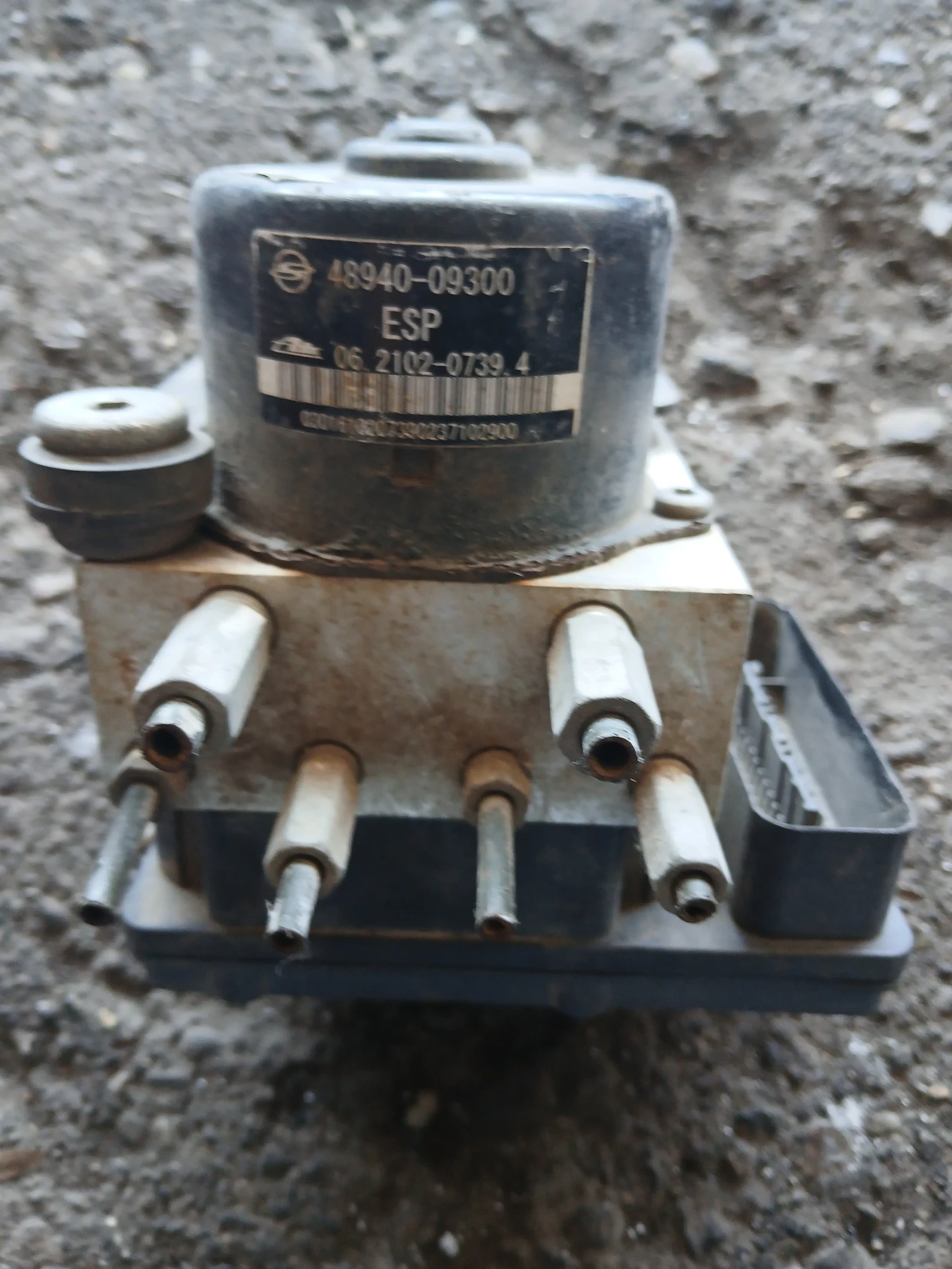 48940-09300 ABS помпа Ssang Yong Rexton 2.7 , снимка 2 - Части - 54709080