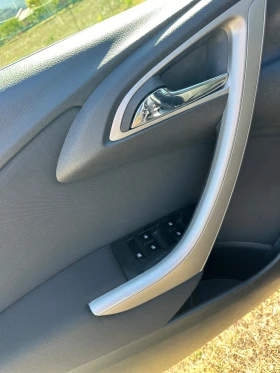 Opel Astra 1.6 I  ABТОМАТ, снимка 7