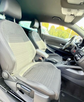 VW Scirocco 2.0TDI/Commonrail, снимка 11