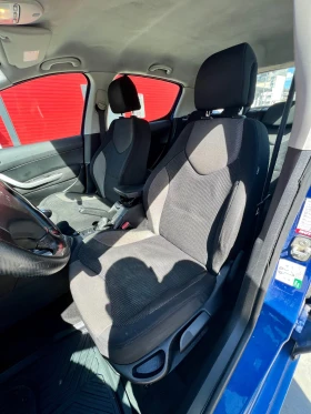 Peugeot 308 1.6 HDI Топ състояние!, снимка 10