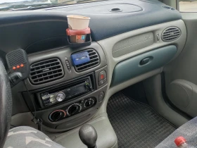 Renault Scenic, снимка 12