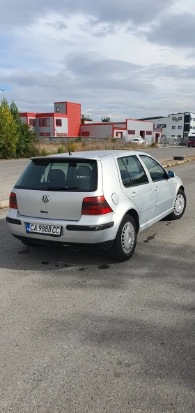 VW Golf 1.6 бензин - 2300 лв. / 1175.97 € - 62571398 4