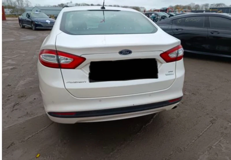 Ford Fusion, снимка 2 - Автомобили и джипове - 48907682