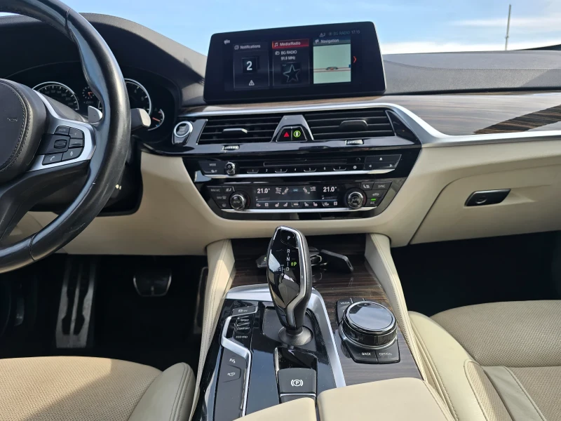 BMW 540 i xDrive ВСИЧКО ПЛАТЕНО FULL EXTRAS, снимка 12 - Автомобили и джипове - 51691130