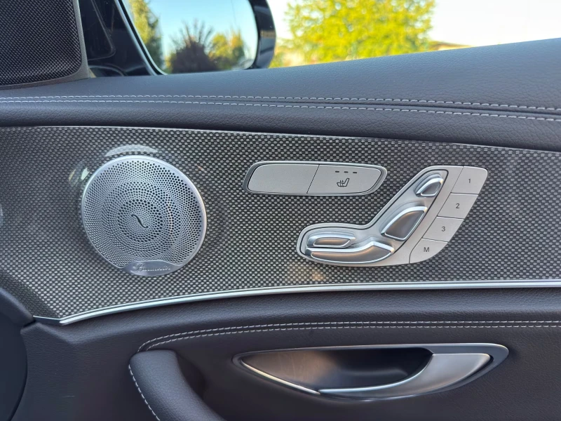 Mercedes-Benz E 220 d/AMG/4MATIC/194HP/MULTIBEAM/360CAM/BURM/NAVI/783f, снимка 11 - Автомобили и джипове - 51777036