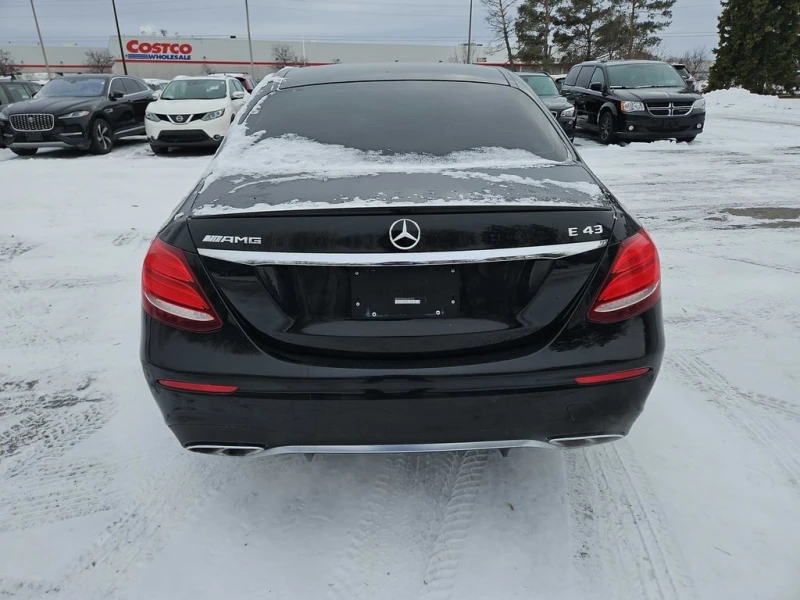 Mercedes-Benz E 43 AMG CARFAX, снимка 4 - Автомобили и джипове - 53231300