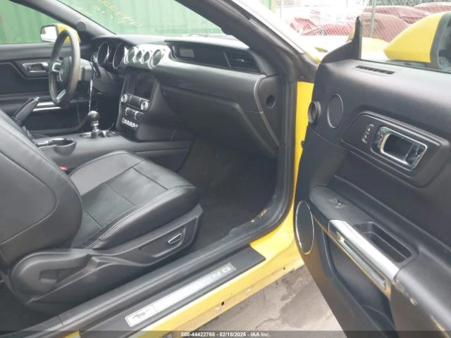 Ford Mustang GT PREMIUM* КОЖА* NAVI* ОБДУХВАНЕ* РЪЧНИ СКОРОСТИ* - изображение 9