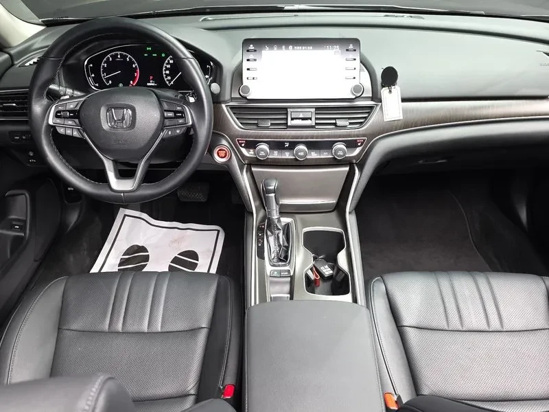 Honda Accord 10Th Generation 1.5 Turbo, снимка 7 - Автомобили и джипове - 55951278