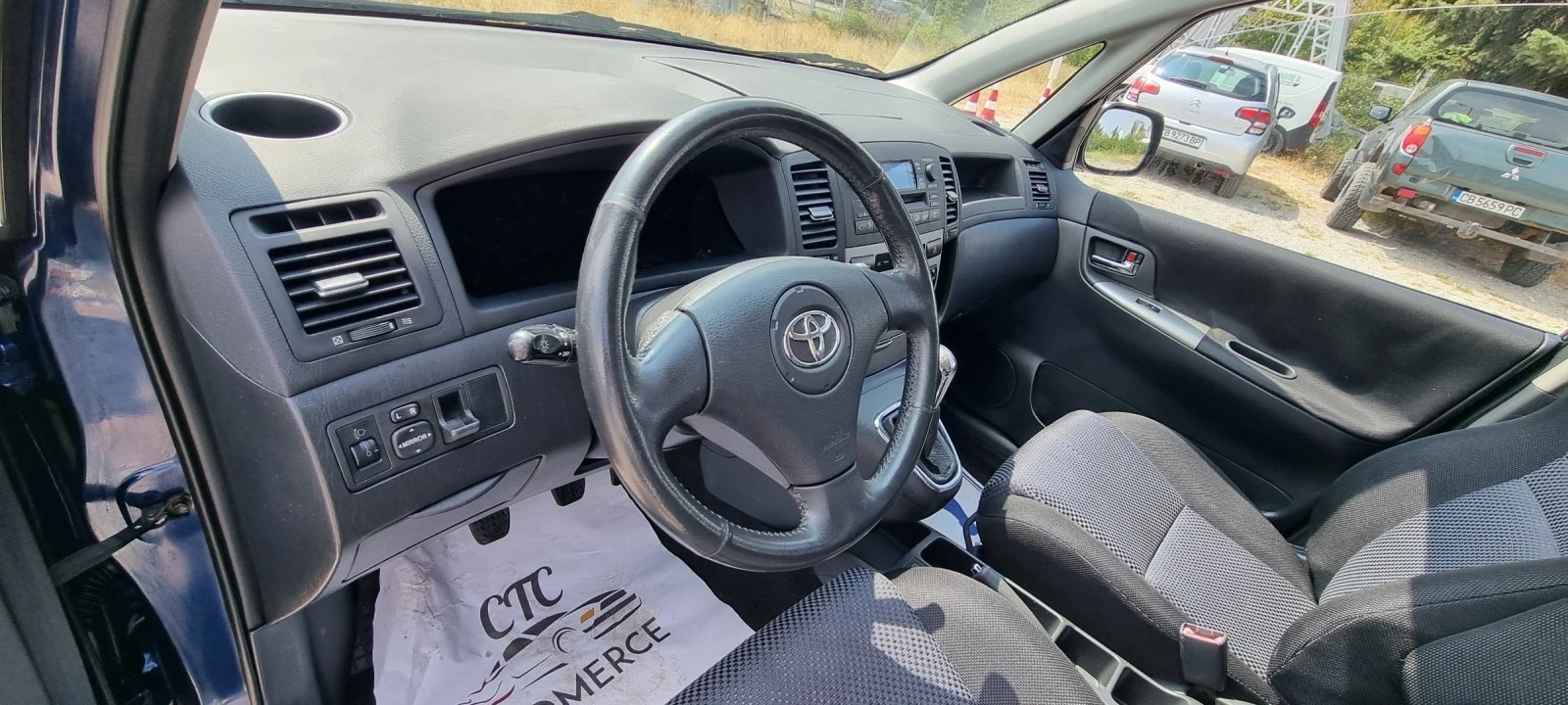 Toyota Corolla verso 2.0 d4d 115k.c ITALIA  - изображение 9