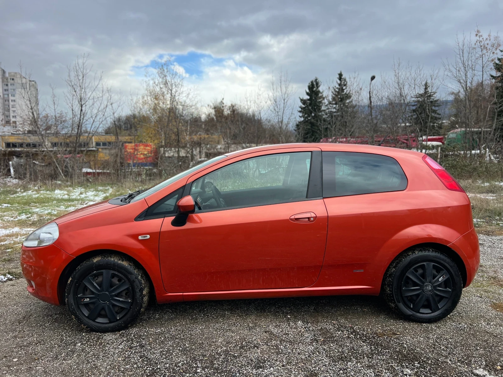 Fiat Punto 1.4i Klimatik//Euro4 - изображение 7