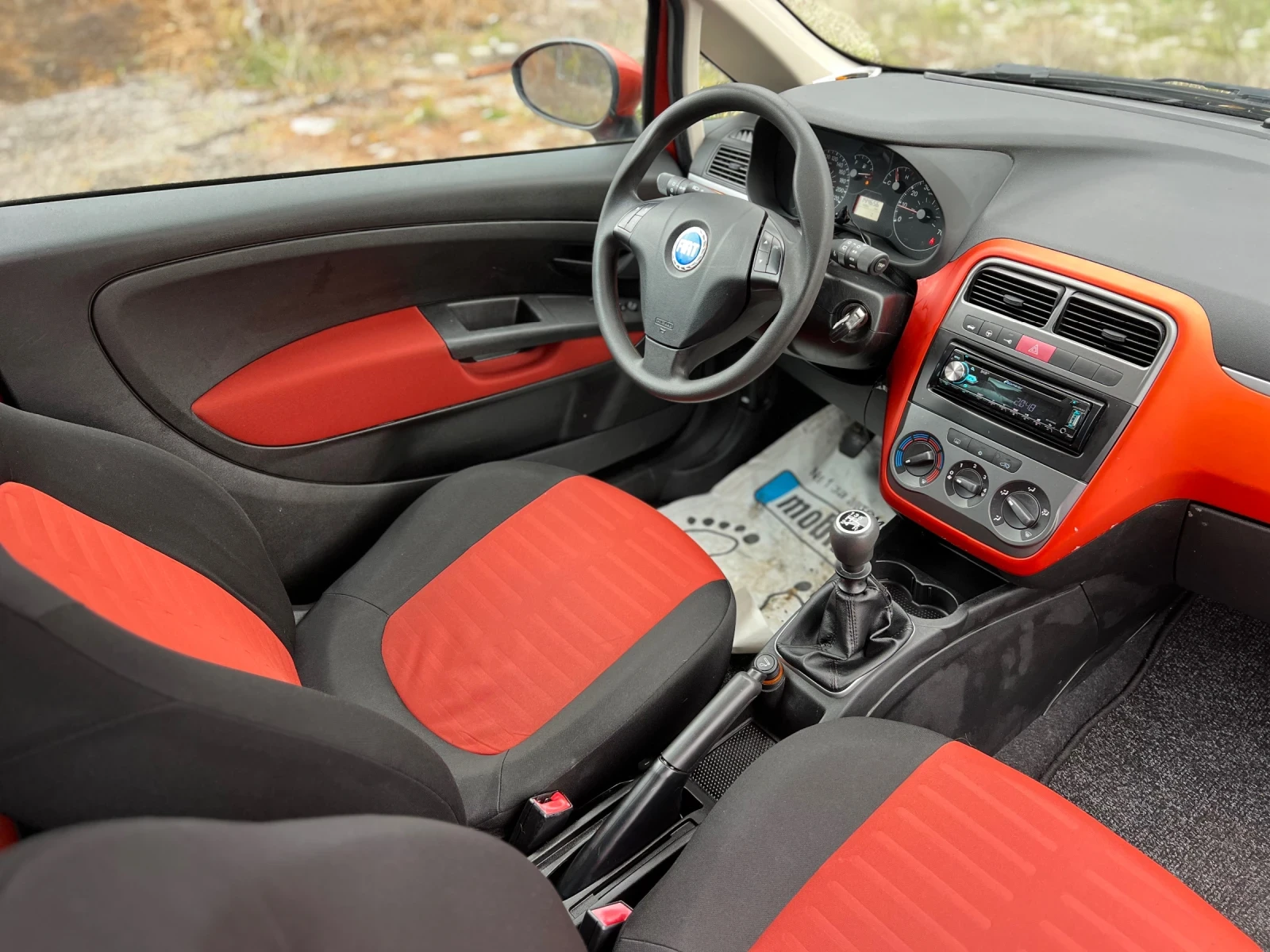 Fiat Punto 1.4i Klimatik//Euro4 - изображение 10