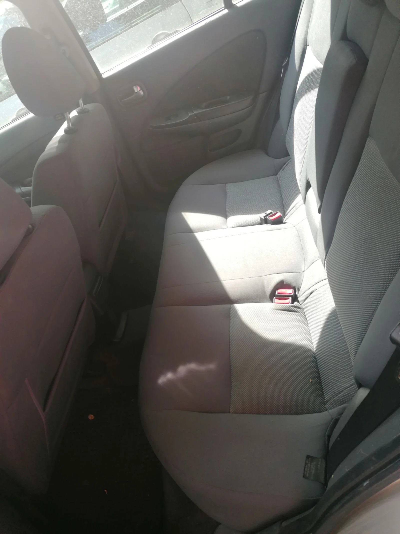 Nissan Almera  - изображение 8