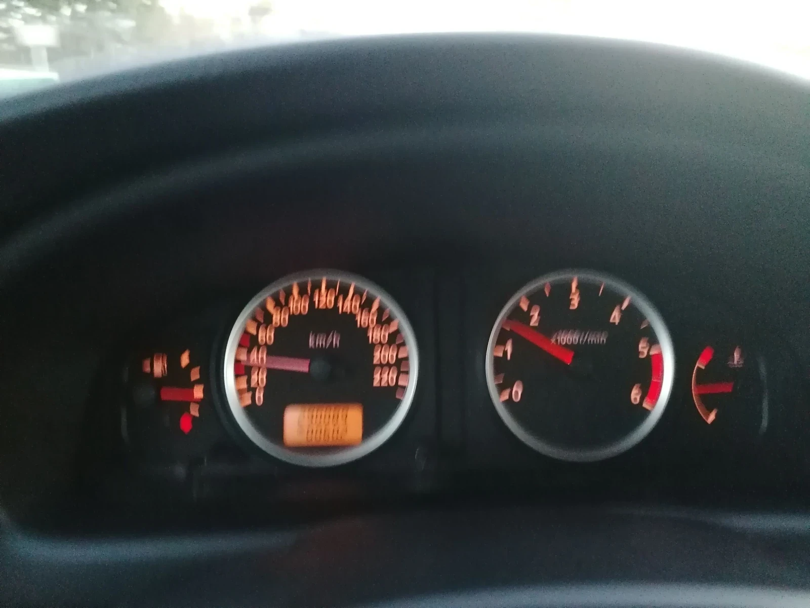 Nissan Almera  - изображение 6
