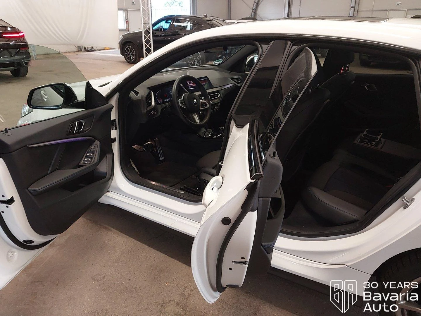 BMW 218 i Gran Coupe  Steptronic M Sport Paket - изображение 5