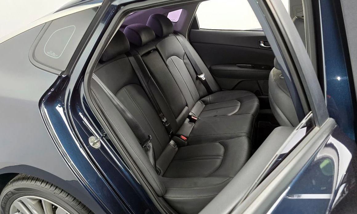 Kia K5 | Mobile.bg   12