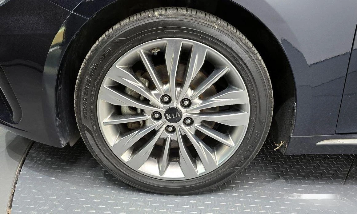 Kia K5  - изображение 5