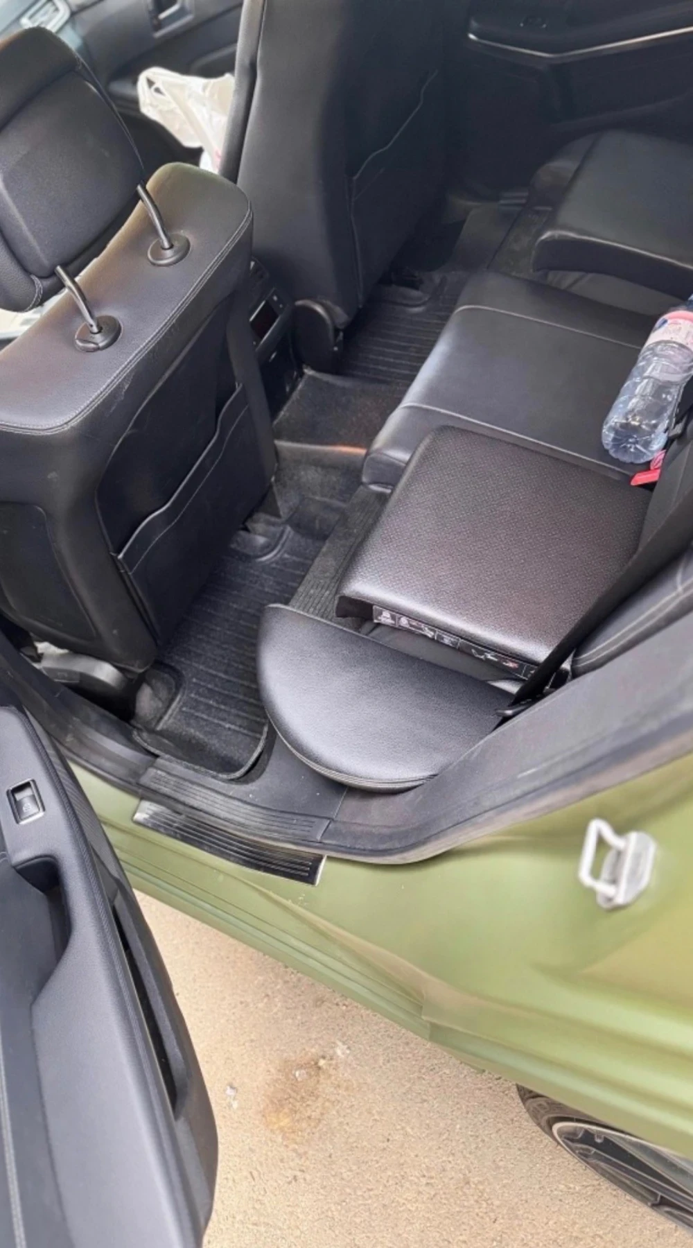 Mercedes-Benz E 300 231к.с. Bluetec 9-скорости - изображение 8