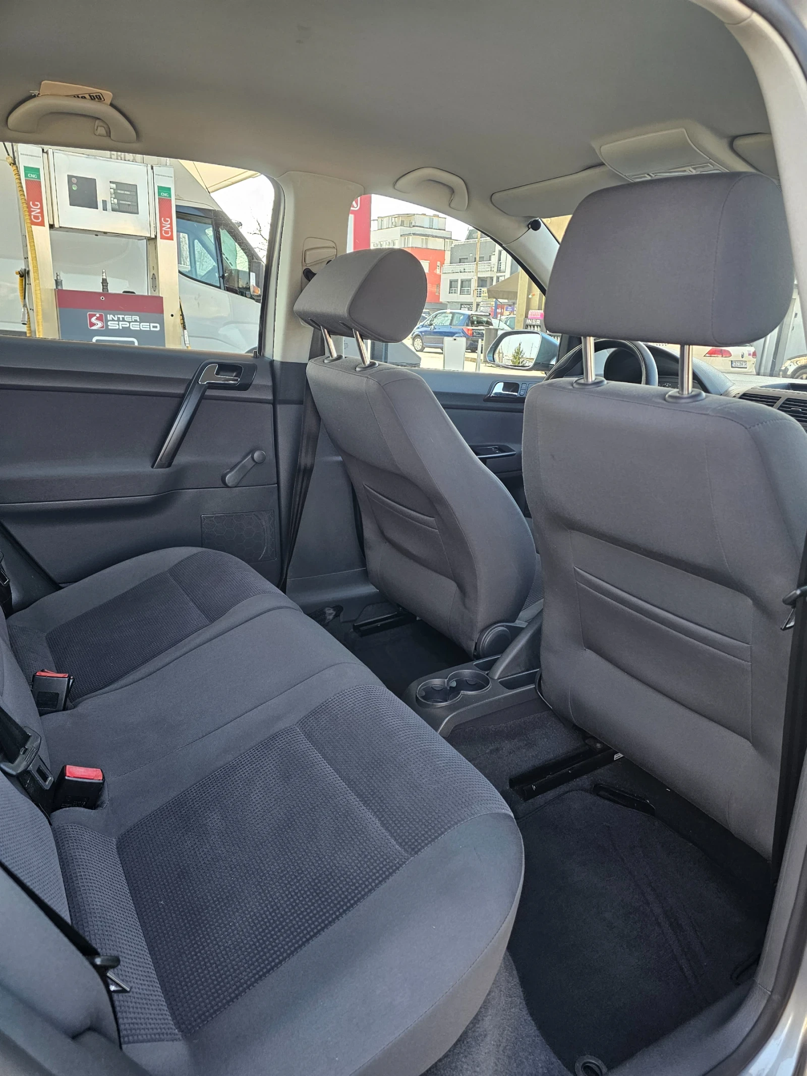 VW Polo 1.2i 60hp 2007g. EURO4 - изображение 8