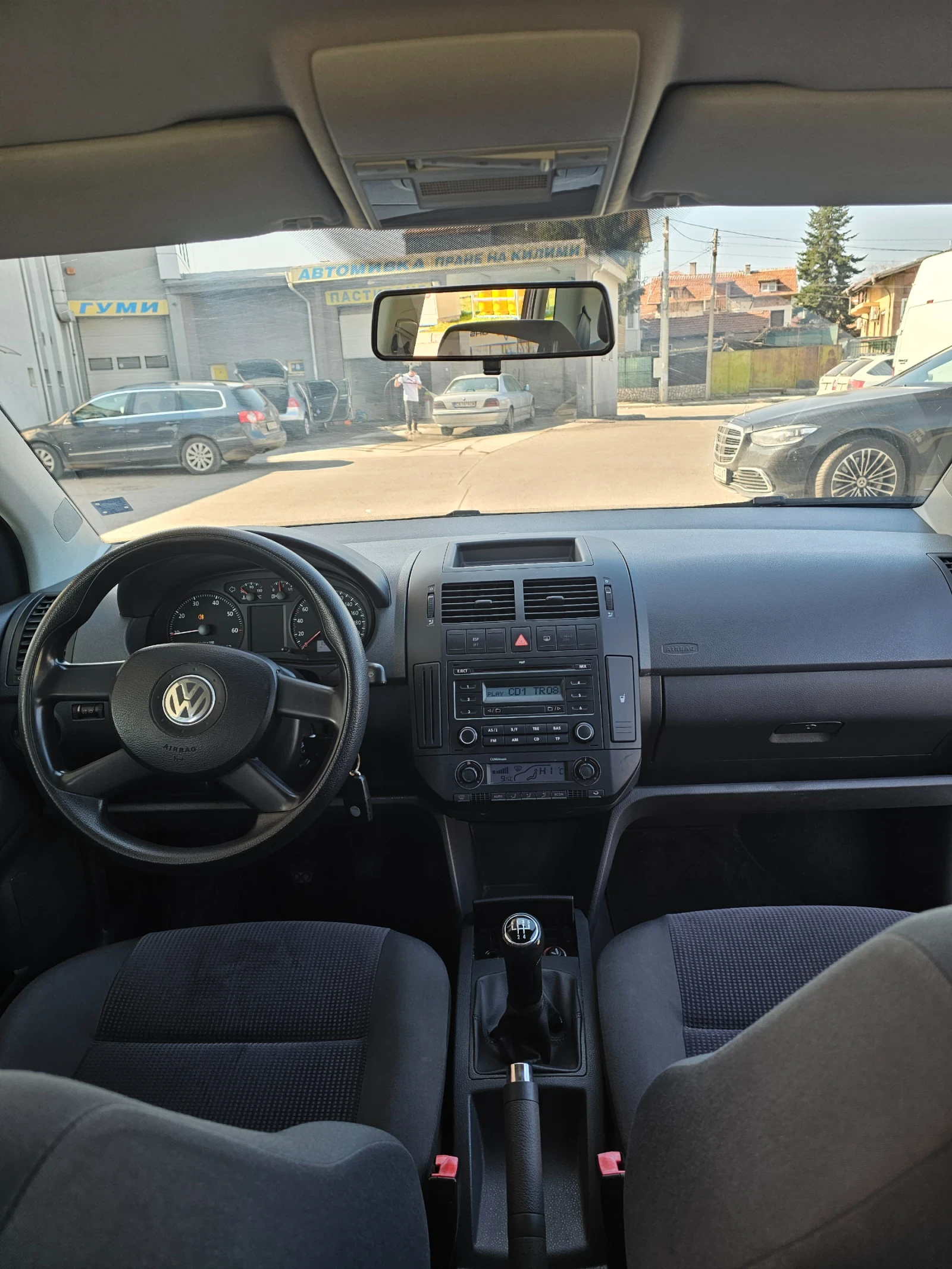 VW Polo 1.2i 60hp 2007g. EURO4 - изображение 10