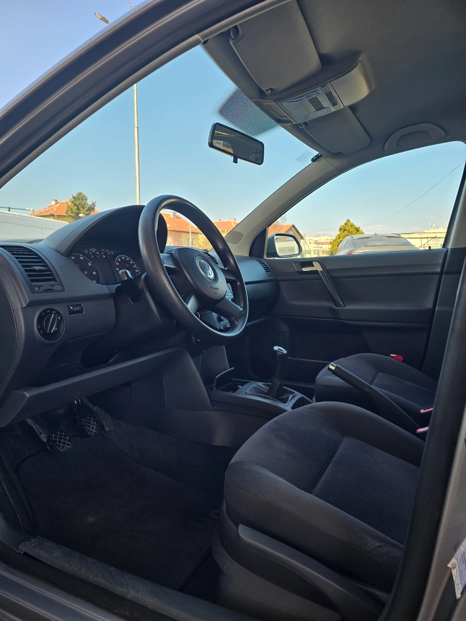 VW Polo 1.2i 60hp 2007g. EURO4 - изображение 4