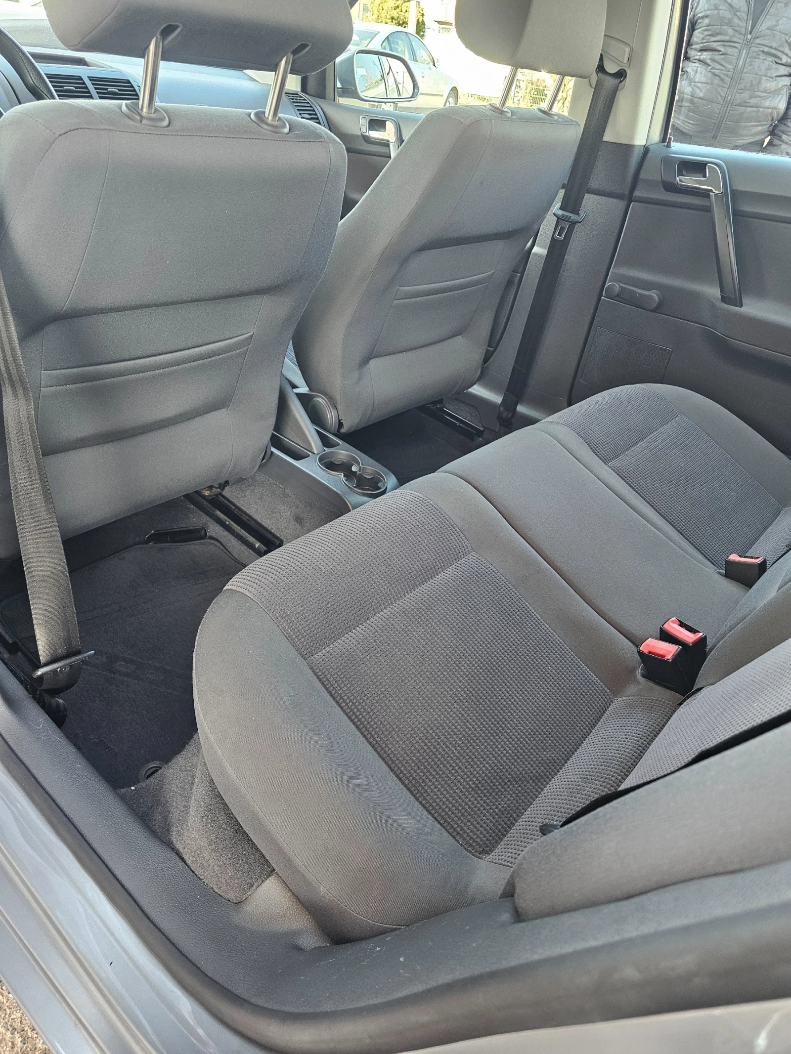 VW Polo 1.2i 60hp 2007g. EURO4 - изображение 9