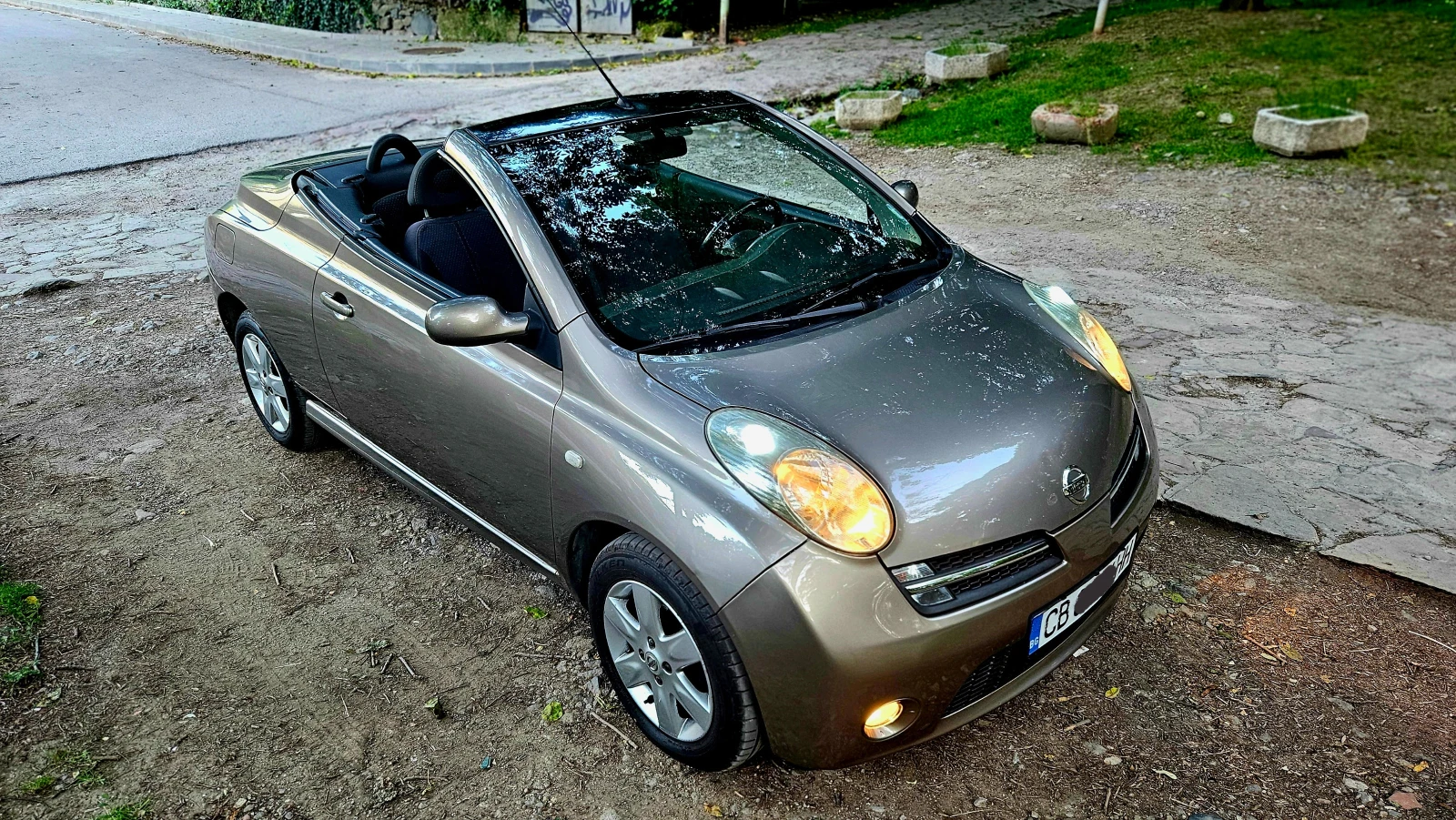 Nissan Micra Cabrio, снимка 11 - Автомобили и джипове - 53868325