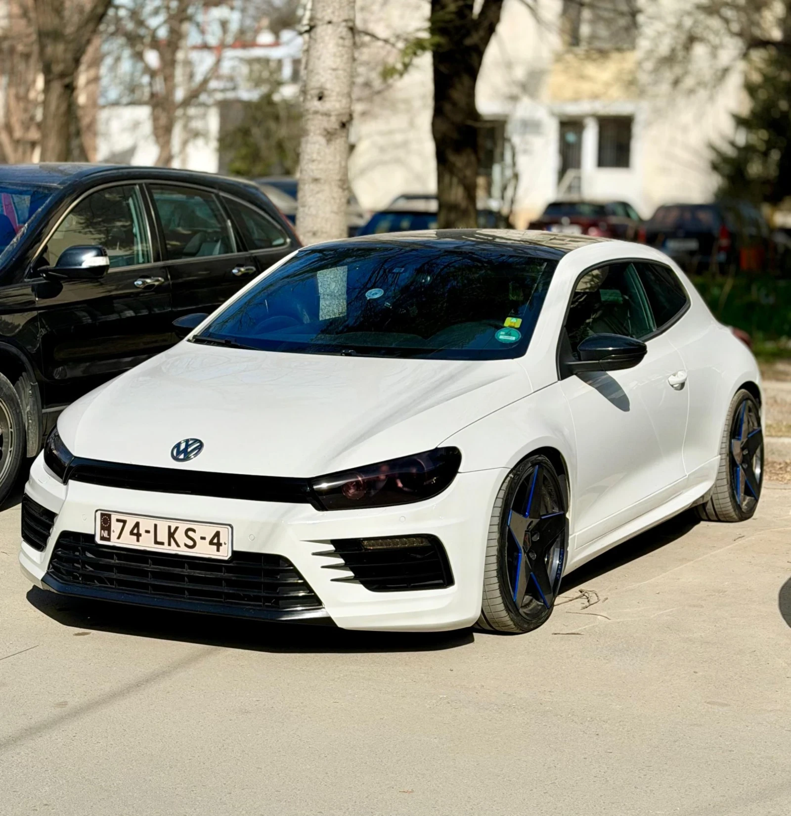VW Scirocco 2.0TDI/Commonrail, снимка 8 - Автомобили и джипове - 53892118