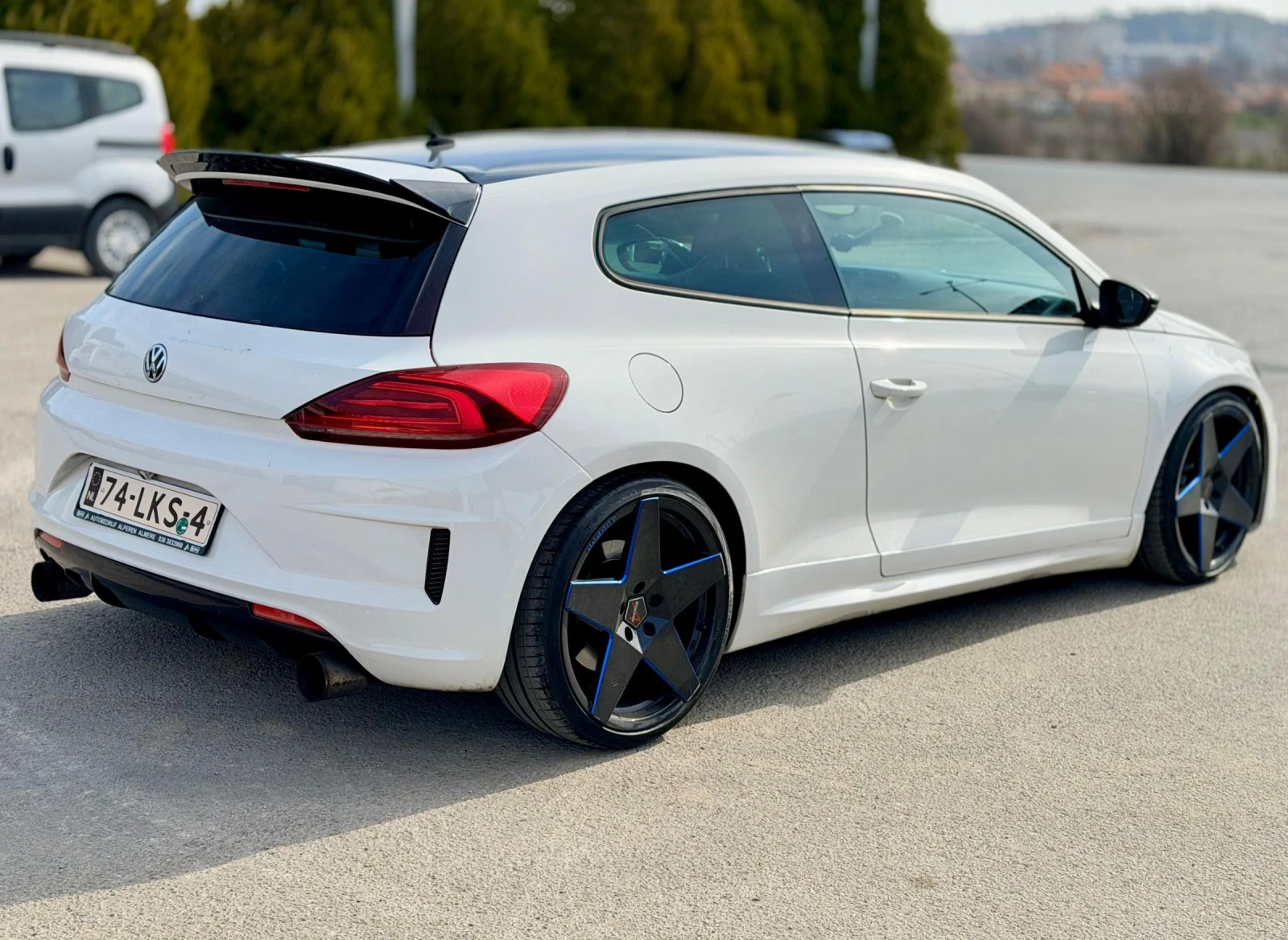 VW Scirocco 2.0TDI/Commonrail, снимка 7 - Автомобили и джипове - 53892118