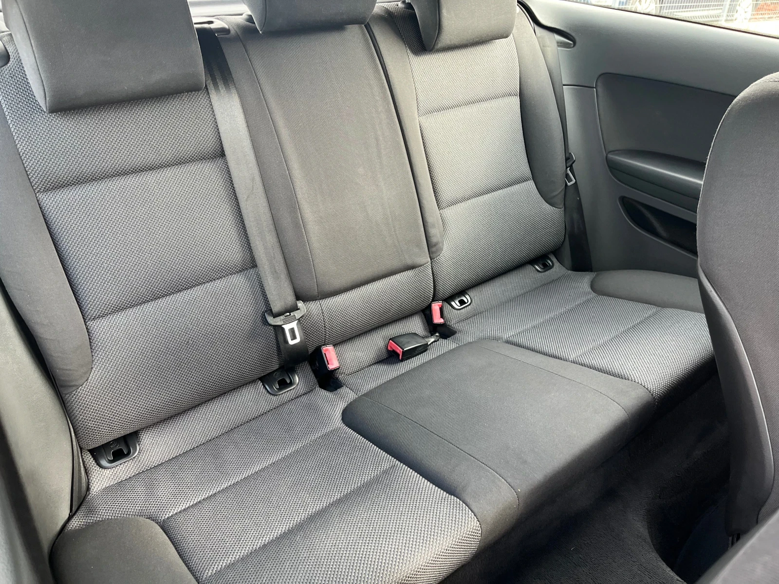 Audi A3 1.6TDI-90-NAVI-FEIS-ITALIA, снимка 7 - Автомобили и джипове - 54048031