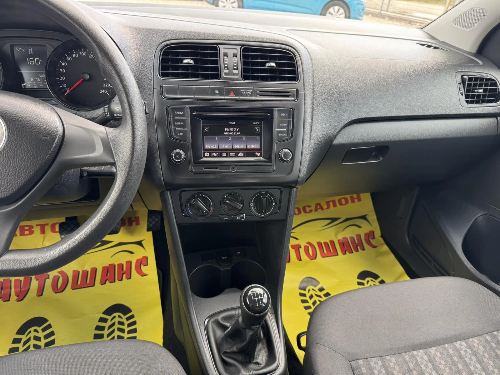 VW Polo 1.4TDI, снимка 10 - Автомобили и джипове - 54147966