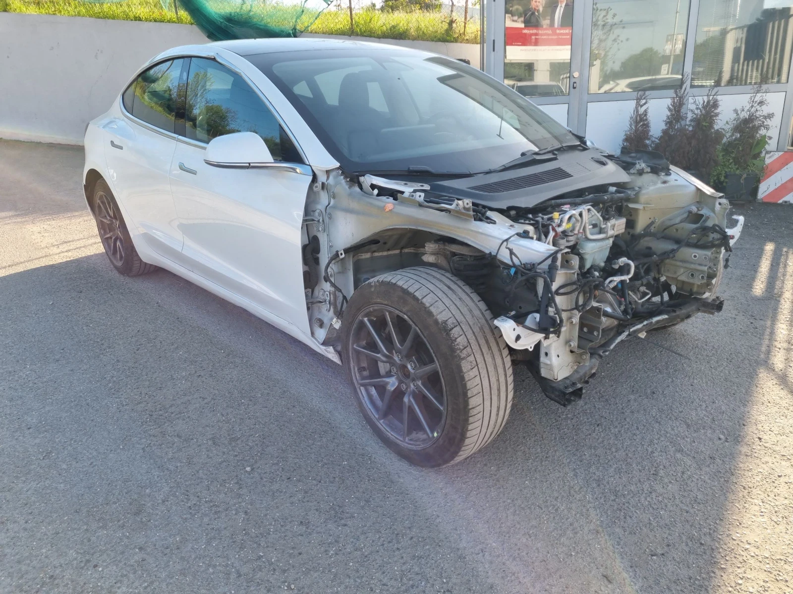 Tesla Model 3 LONG RANGE* AWD* ����������*  | Mobile.bg � ����������� 12