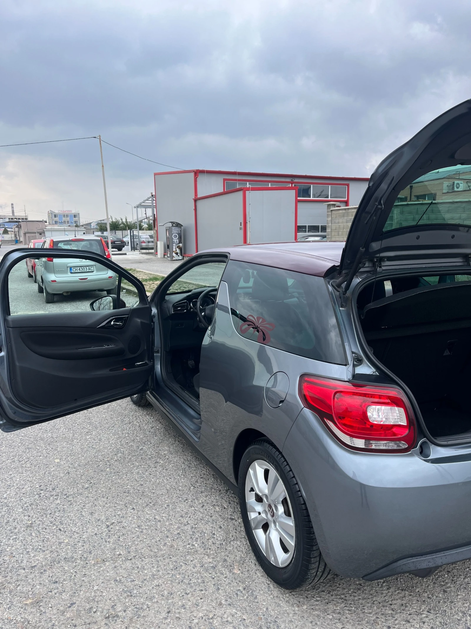 Citroen DS3, снимка 9 - Автомобили и джипове - 54534522