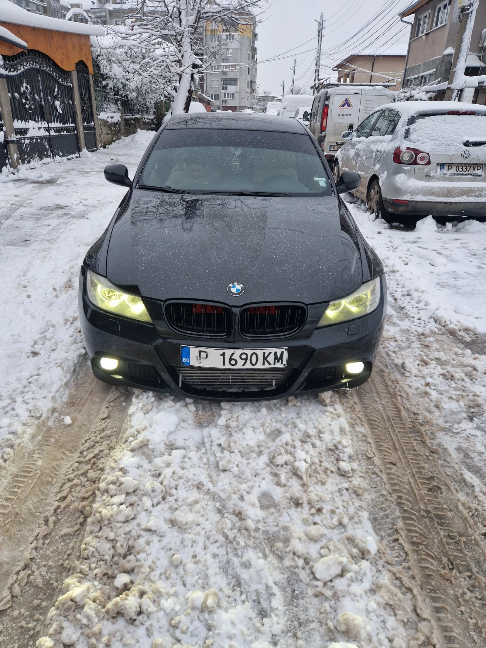 BMW 320 2.0d, снимка 6 - Автомобили и джипове - 54599263