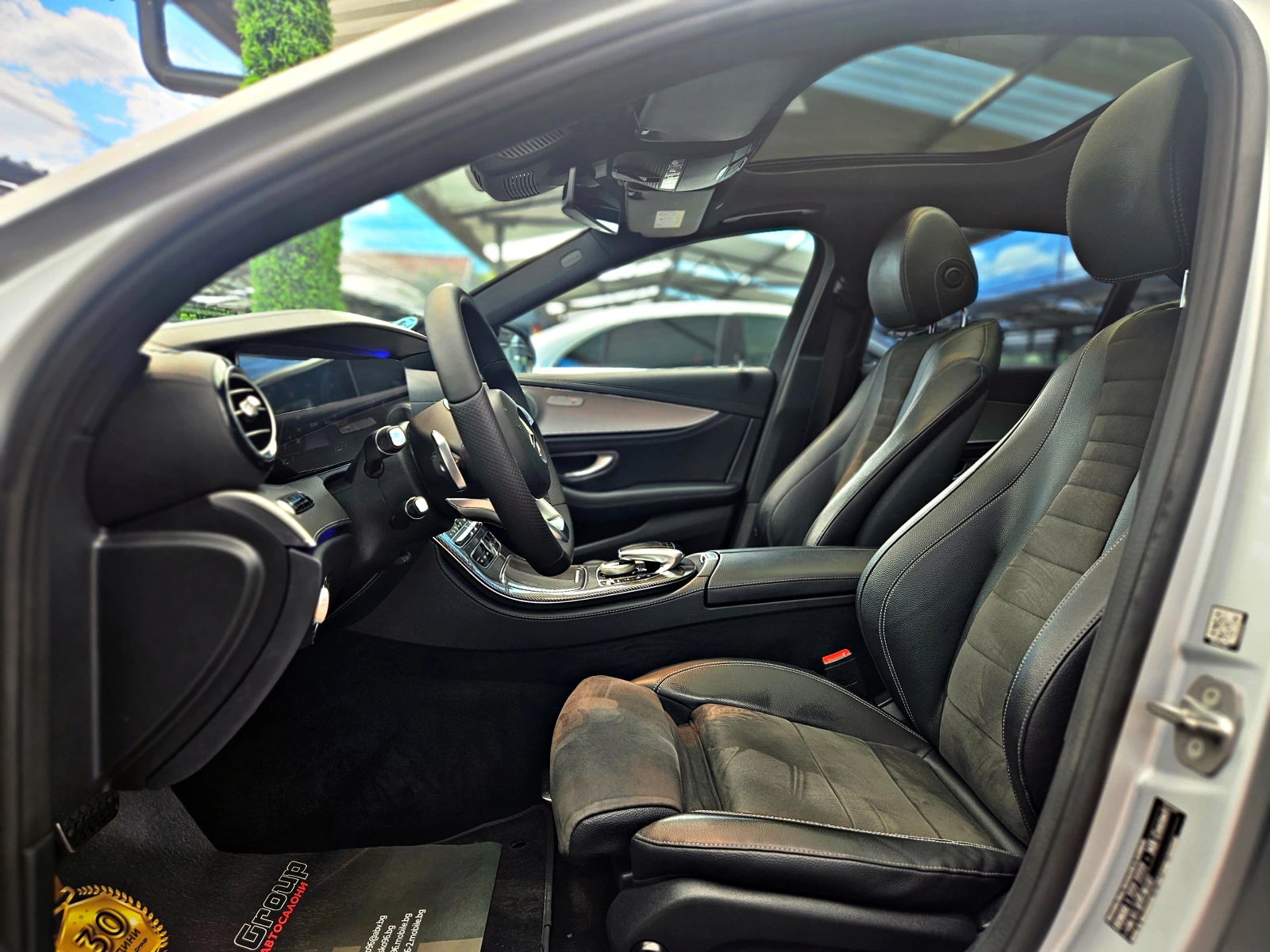 Mercedes-Benz E 220 AMG/GERMANY/DIGITAL/360CAM/PANO/AMBIENT/ПОДГРEB/LI, снимка 15 - Автомобили и джипове - 54932078