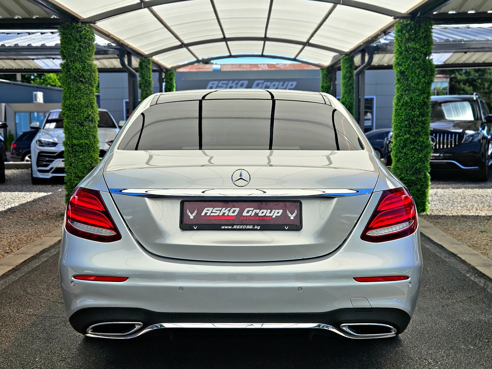 Mercedes-Benz E 220 AMG/GERMANY/DIGITAL/360CAM/PANO/AMBIENT/ПОДГРEB/LI, снимка 6 - Автомобили и джипове - 54932078