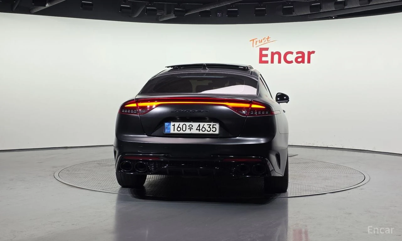 Kia Stinger 3.3 GT Masters* HARMAN KARDON* HEAD-UP* 360 CAM* , снимка 4 - Автомобили и джипове - 54972113