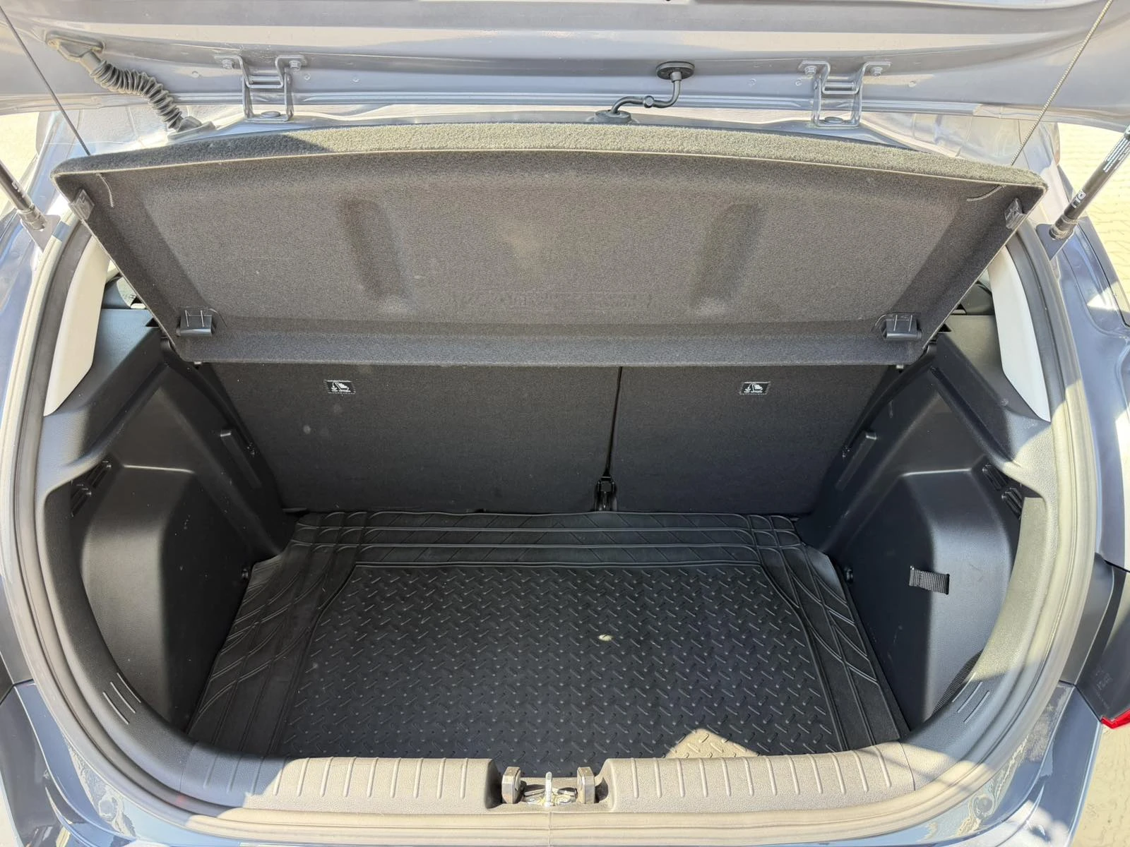 Hyundai I20 CLASSIC, снимка 17 - Автомобили и джипове - 55048199